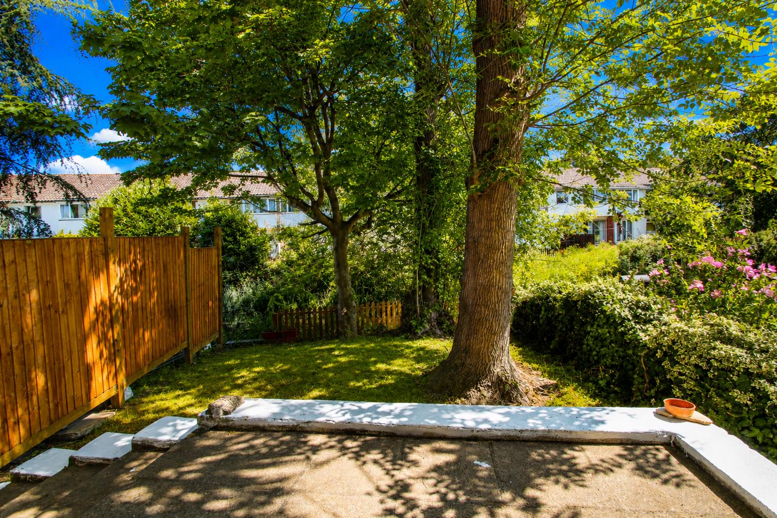 Riverside Close, Wallington